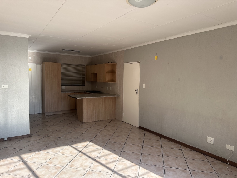 To Let 3 Bedroom Property for Rent in Cashan North West